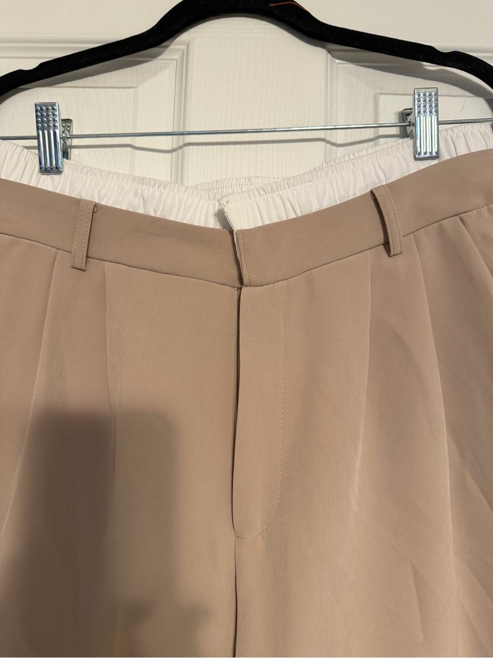 Active USA Neutral-Tone Elastic Waist trousers